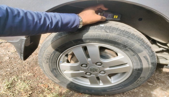 2020 Maruti Eeco 5 STR WITH A/C+HTR, Petrol, Manual, 27,681 km, tyre