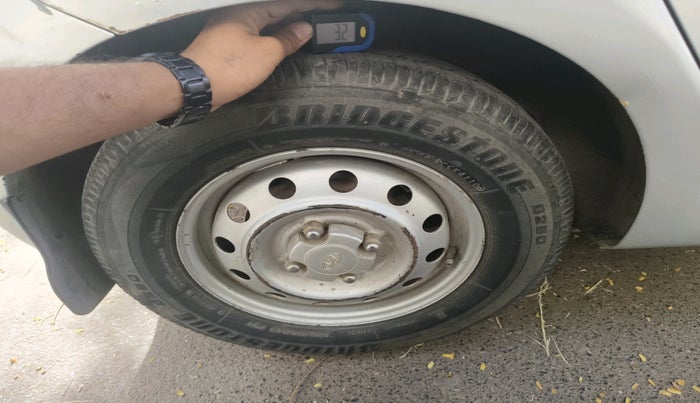 2011 Hyundai i10 ERA 1.1, Petrol, Manual, 65,594 km, tyre