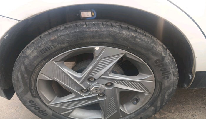 2015 Maruti Swift VDI, Diesel, Manual, 94,974 km, tyre