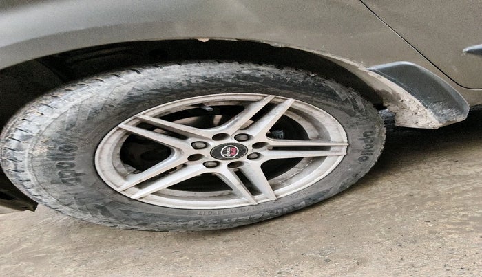 2019 Maruti New Wagon-R LXI CNG 1.0, Petrol, Manual, 1,12,584 km, tyre