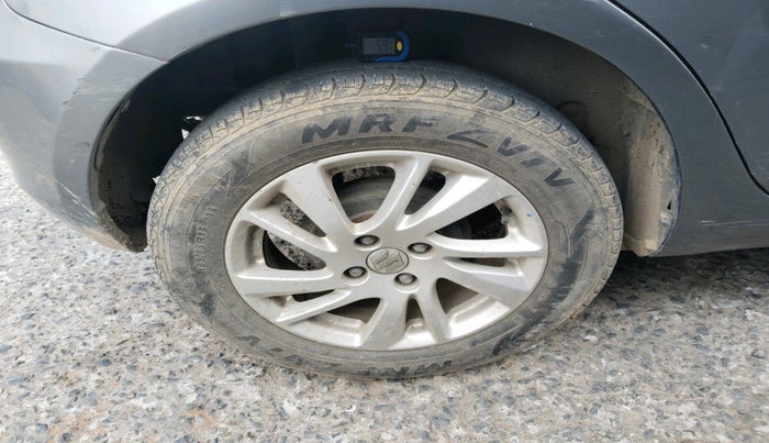 2014 Maruti Swift ZXI, Petrol, Manual, 63,028 km, tyre