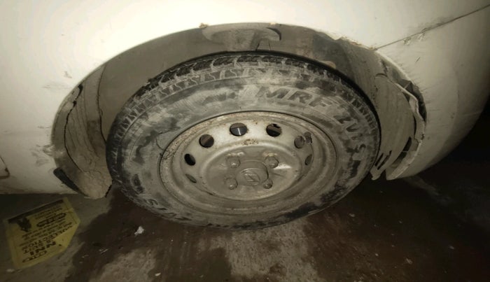 2012 Hyundai Eon D-LITE+, Petrol, Manual, 74,629 km, tyre