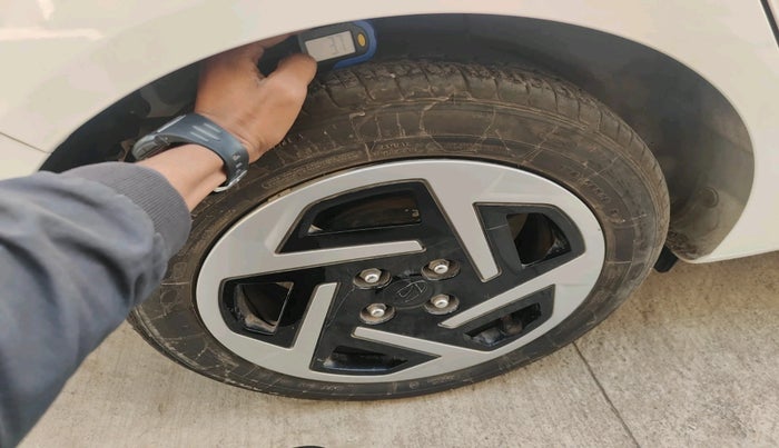 2024 Hyundai AURA S 1.2 CNG, Petrol, Manual, 9,394 km, tyre