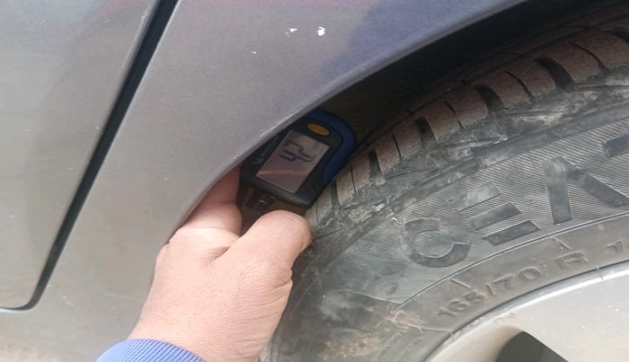 2017 Hyundai Xcent SX 1.2, Petrol, Manual, 94,237 km, tyre