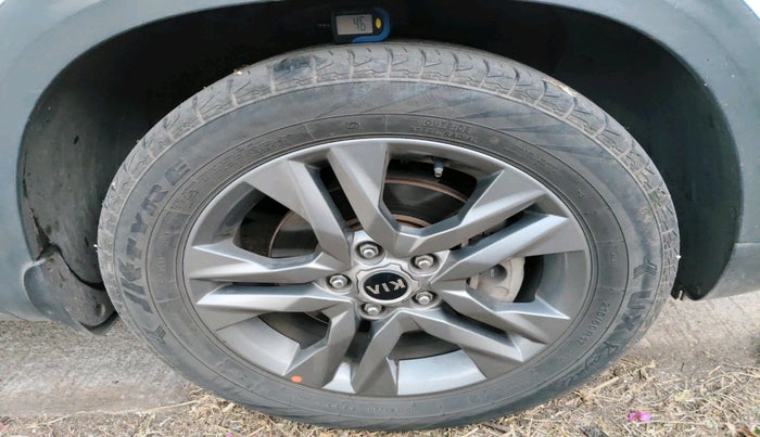 2019 KIA SELTOS HTX 1.5 DIESEL, Diesel, Manual, 98,883 km, tyre