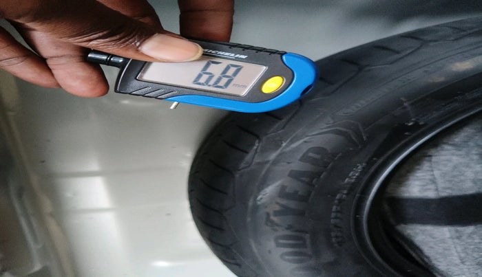 2023 Hyundai Verna  SX 1.5 MPI IVT, Petrol, Automatic, 7,541 km, tyre