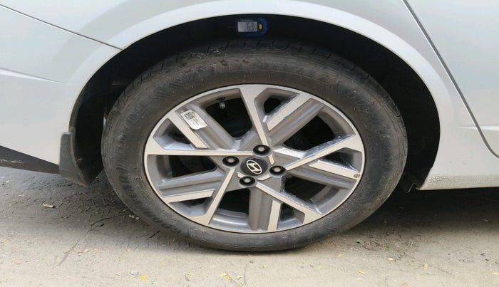 2023 Hyundai Verna  SX 1.5 MPI IVT, Petrol, Automatic, 7,541 km, tyre