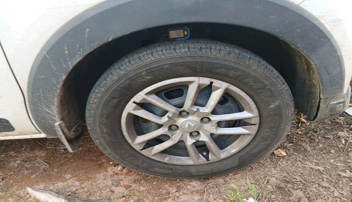 2019 Renault TRIBER RXT, Petrol, Manual, 49,638 km, tyre