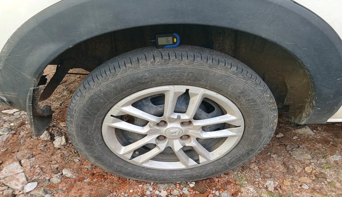 2019 Renault TRIBER RXT, Petrol, Manual, 49,638 km, tyre