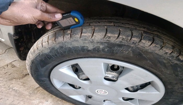 2018 Maruti Wagon R 1.0 LXI CNG, Petrol, Manual, 48,966 km, tyre