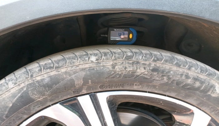 2024 MG ASTOR Savvy Pro 1.5 CVT (Ivory) , Petrol, Automatic, 10,835 km, tyre