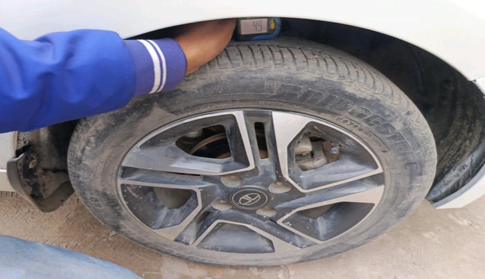 2020 Tata Tiago XZ PLUS PETROL, Petrol, Manual, 38,533 km, tyre