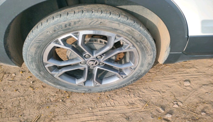 2023 Skoda KUSHAQ STYLE 1.5L TSI MT, Petrol, Manual, 31,065 km, tyre