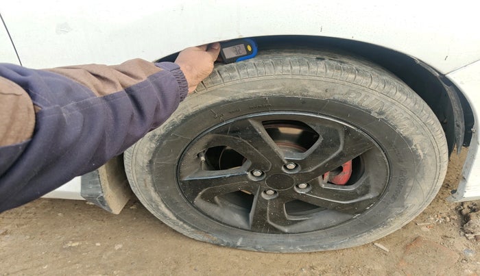 2015 Honda City 1.5L I-VTEC VX CVT, Petrol, Automatic, 81,425 km, tyre