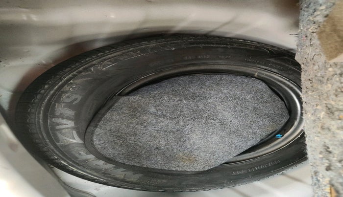 2022 Hyundai NEW SANTRO SPORTZ AMT, Petrol, Automatic, 15,523 km, tyre