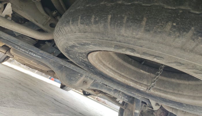 2011 Tata Aria PLEASURE 4X2, Diesel, Manual, 71,080 km, tyre