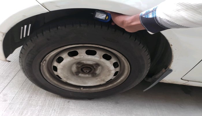 2010 Ford Figo EXI 1.2 PETROL, Petrol, Manual, 80,092 km, tyre