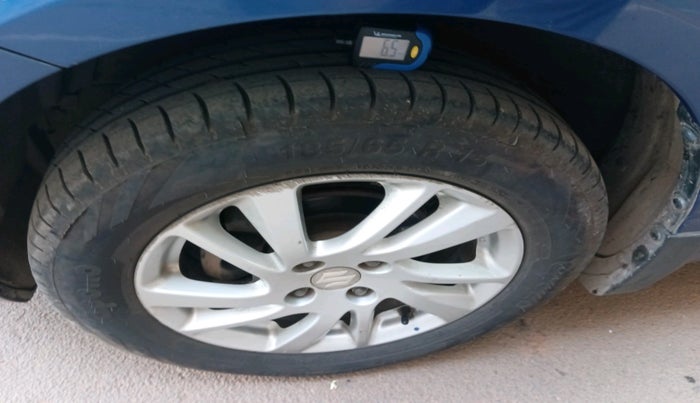 2011 Maruti Swift ZDI, Diesel, Manual, 1,22,746 km, tyre