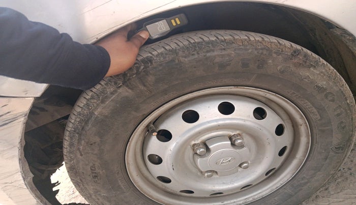 2013 Hyundai i10 ERA 1.1, Petrol, Manual, 82,774 km, tyre