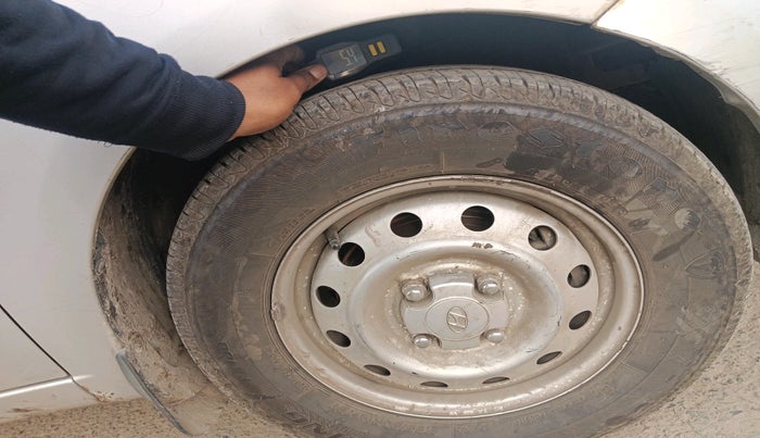 2013 Hyundai i10 ERA 1.1, Petrol, Manual, 82,774 km, tyre