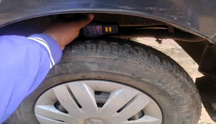 2018 Maruti Alto 800 LXI, Petrol, Manual, 69,443 km, tyre