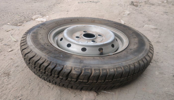 2011 Maruti Alto LXI, Petrol, Manual, 40,412 km, tyre