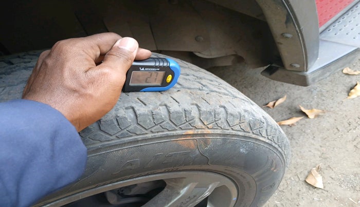 2021 Mahindra Thar LX HARD TOP 4WD MT, Diesel, Manual, 56,214 km, tyre