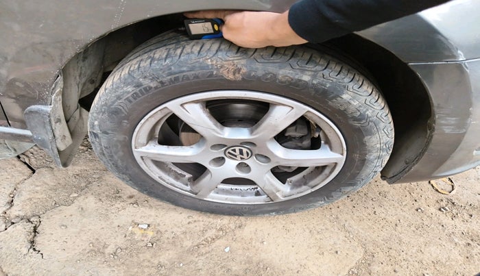 2013 Volkswagen Vento HIGHLINE PETROL AT, Petrol, Automatic, 46,021 km, tyre