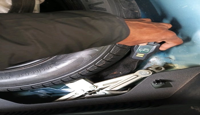 2018 Maruti Baleno ALPHA CVT PETROL 1.2, Petrol, Automatic, 40,288 km, tyre