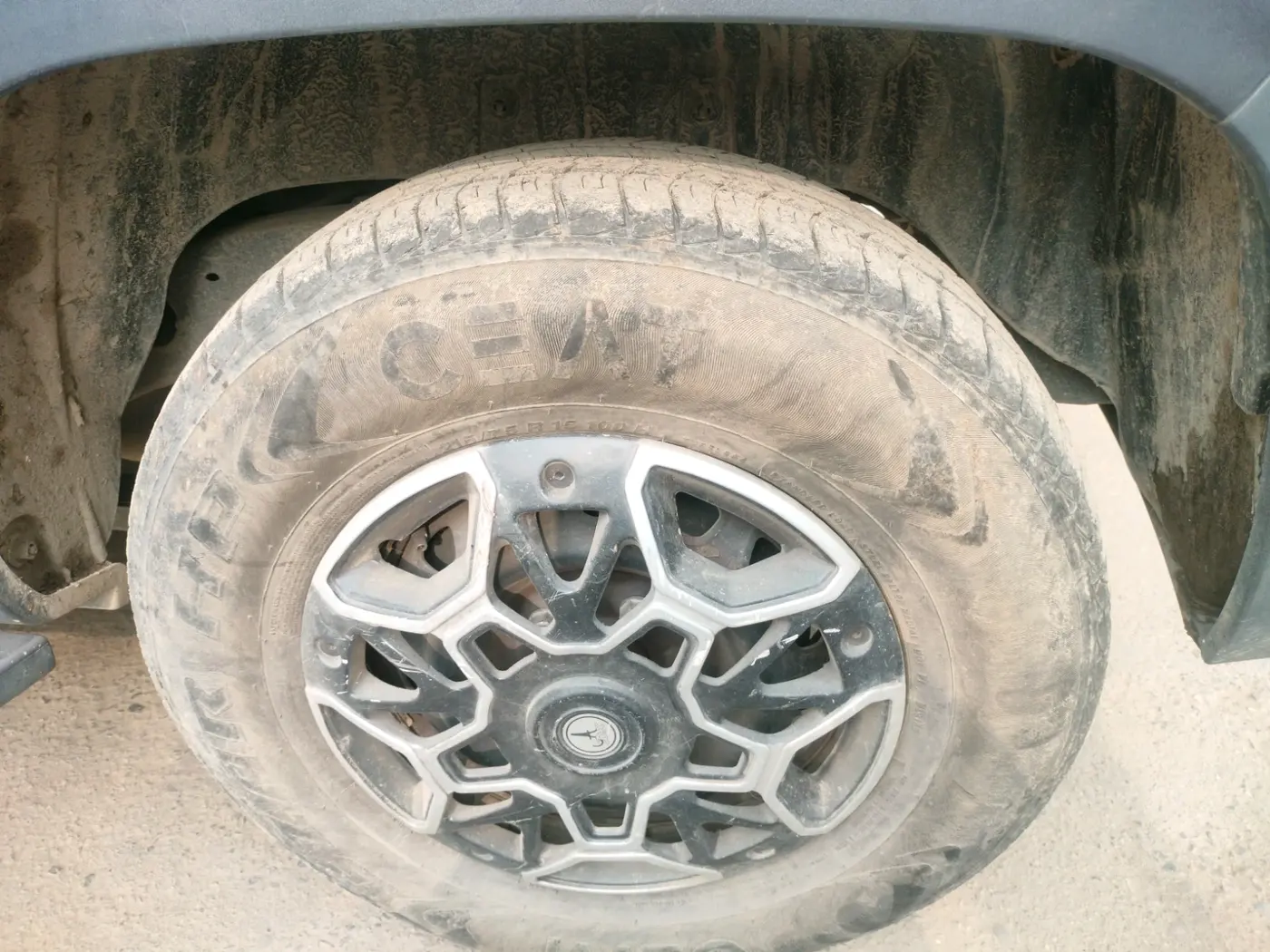 2021 Mahindra BOLERO NEO N 8, Diesel, Manual, 48,000 km, tyre
