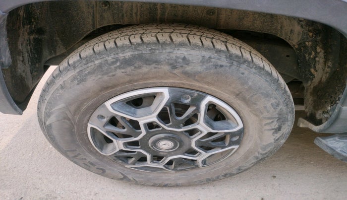 2021 Mahindra BOLERO NEO N 8, Diesel, Manual, 45,963 km, tyre