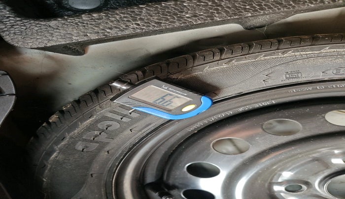 2013 Maruti Wagon R 1.0 VXI, Petrol, Manual, 41,834 km, tyre