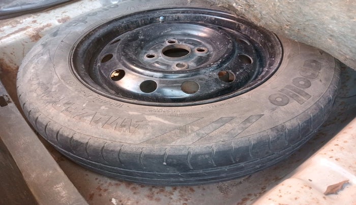 2011 Maruti Swift Dzire VDI, Diesel, Manual, 1,07,615 km, tyre