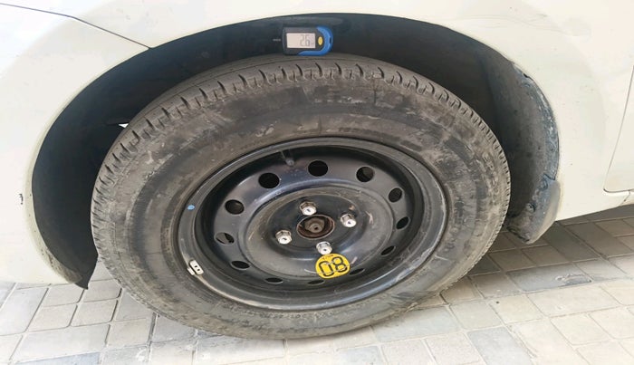 2018 Maruti Dzire ZDI, Diesel, Manual, 1,80,772 km, tyre