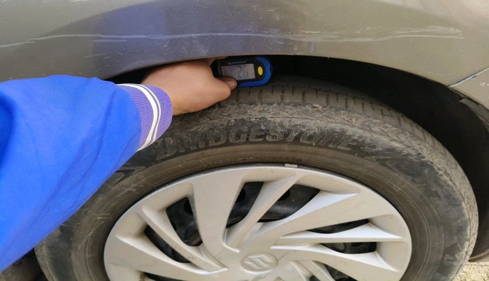 2020 Maruti Ertiga VXI CNG, Petrol, Manual, 44,500 km, tyre