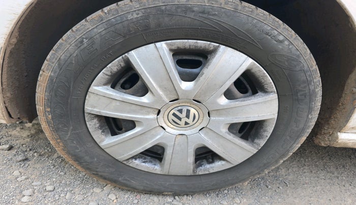 2011 Volkswagen Polo TRENDLINE 1.2L PETROL, Petrol, Manual, 1,88,336 km, tyre