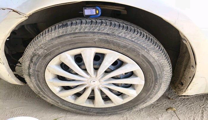 2010 Maruti Swift VXI, Petrol, Manual, 79,451 km, tyre