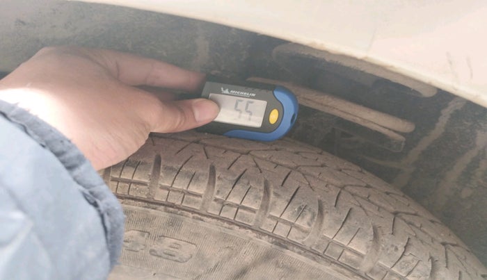 2011 Maruti Swift Dzire VXI, Petrol, Manual, 73,076 km, tyre