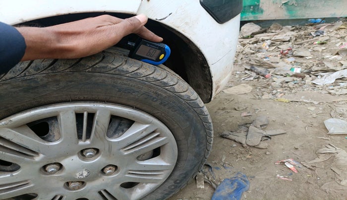 2014 Hyundai Santro Xing GL PLUS, Petrol, Manual, 1,03,362 km, tyre