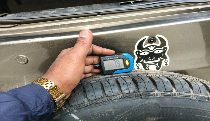 2016 Maruti Swift Dzire ZXI, Petrol, Manual, 35,668 km, tyre