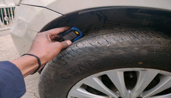 2016 Maruti Ciaz ZDI SHVS, Diesel, Manual, 75,328 km, tyre