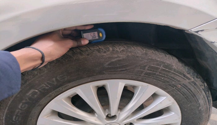 2016 Maruti Ciaz ZDI SHVS, Diesel, Manual, 75,328 km, tyre