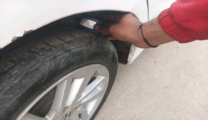 2015 Honda Jazz 1.2L I-VTEC V, Petrol, Manual, 80,746 km, tyre