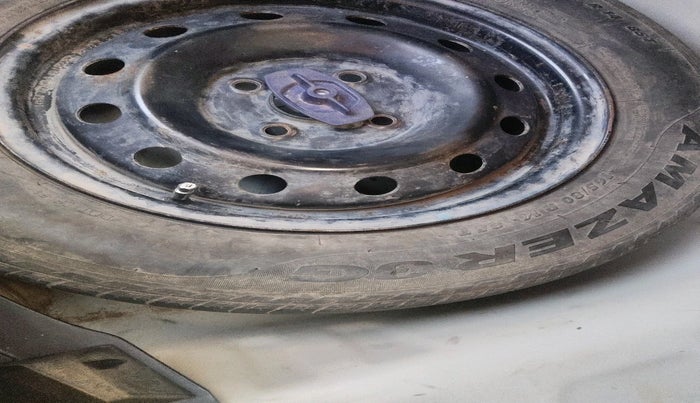 2018 Maruti Swift VXI, Petrol, Manual, 56,751 km, tyre