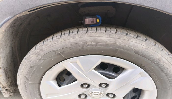 2021 Hyundai VENUE S+ 1.2, Petrol, Manual, 72,870 km, tyre