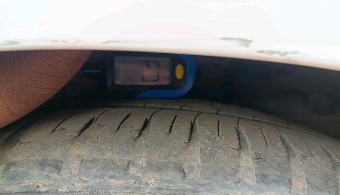 2015 Ford New Figo TREND 1.5L DIESEL, Diesel, Manual, 97,235 km, tyre