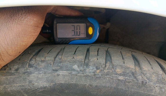 2015 Ford New Figo TREND 1.5L DIESEL, Diesel, Manual, 97,235 km, tyre