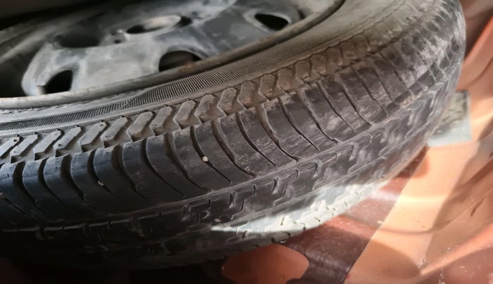 2011 Maruti Alto K10 VXI, Petrol, Manual, 32,047 km, tyre