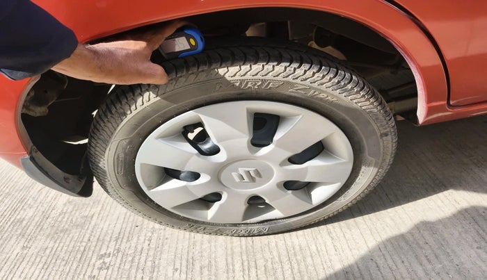 2011 Maruti Alto K10 VXI, Petrol, Manual, 32,047 km, tyre