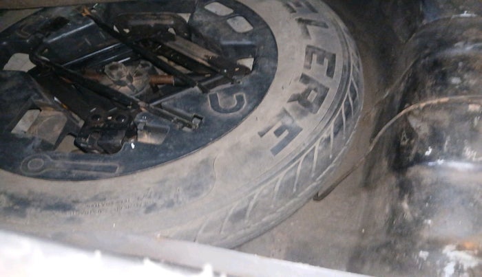 2012 Hyundai i10 MAGNA 1.2, Petrol, Manual, 56,998 km, tyre